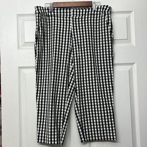 Womens 4 Way Stretch Mid-Rise Woven Gingham Capri Pants